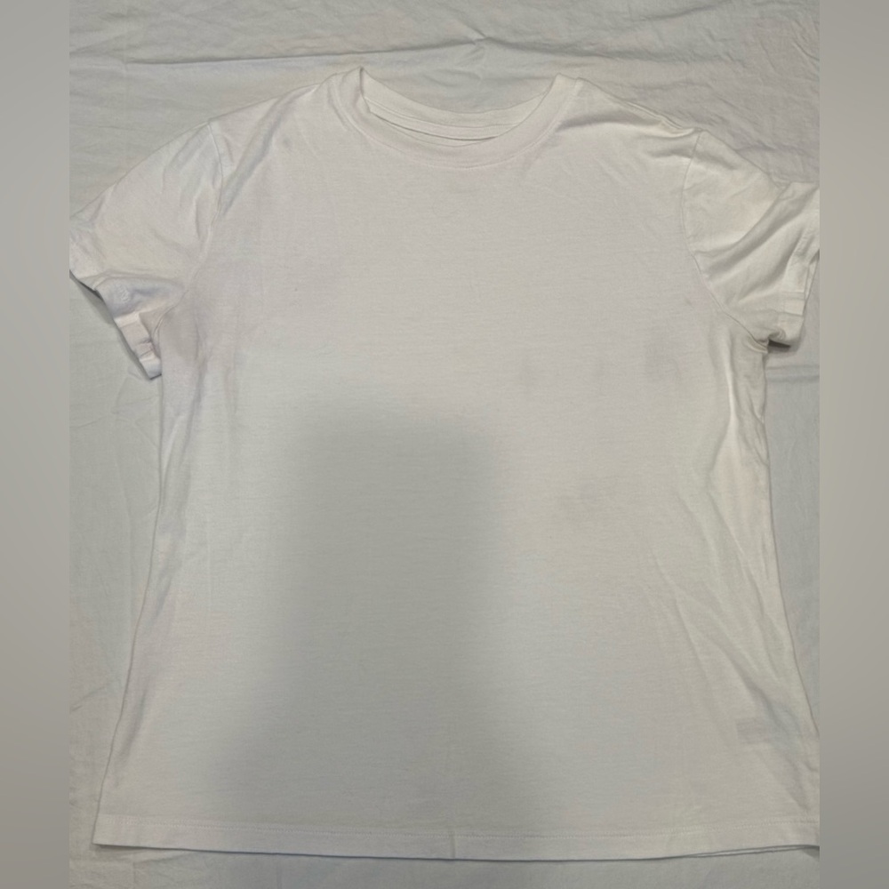 a new day Women's White Short Sleeve Tee